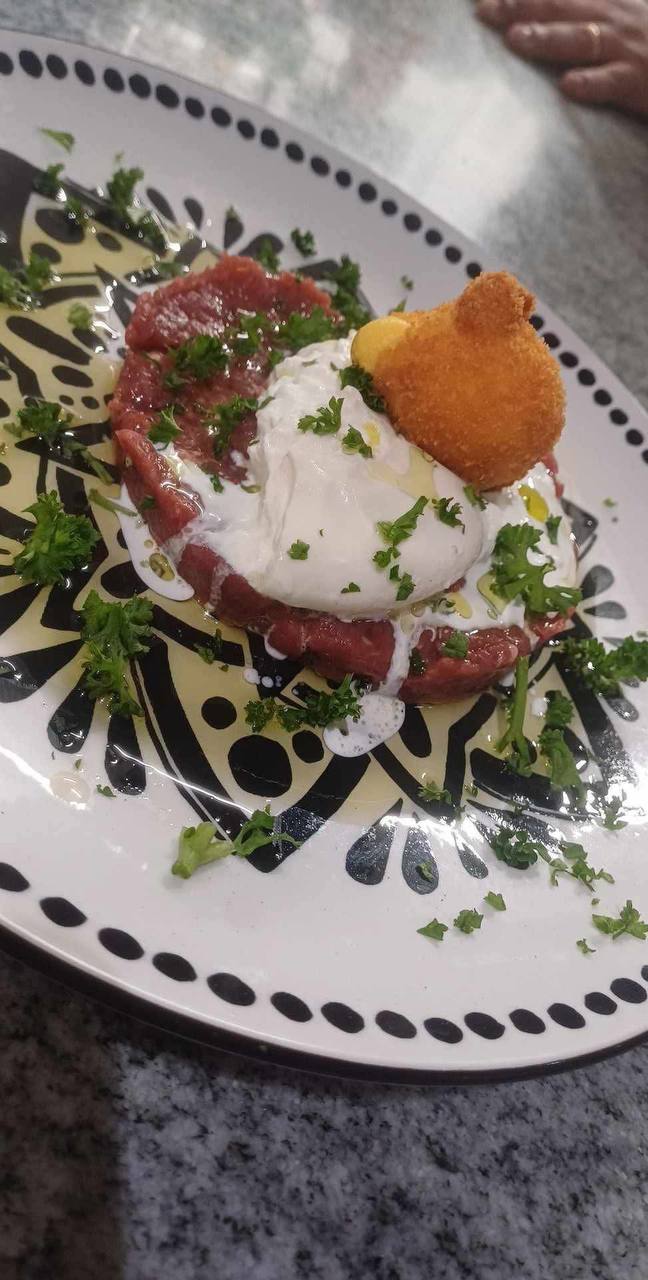 Tartare et burrata